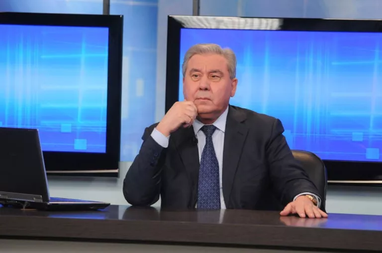 Экс-губернатор региона Леонид Полежаев госпитализирован в ОКБ