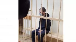 Суд арестовал на два месяца изверга, который избивал 9-ти месячного сына