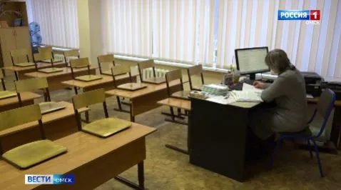 В Омске учителя математики привлекли к ответственности за оскорбление сироты