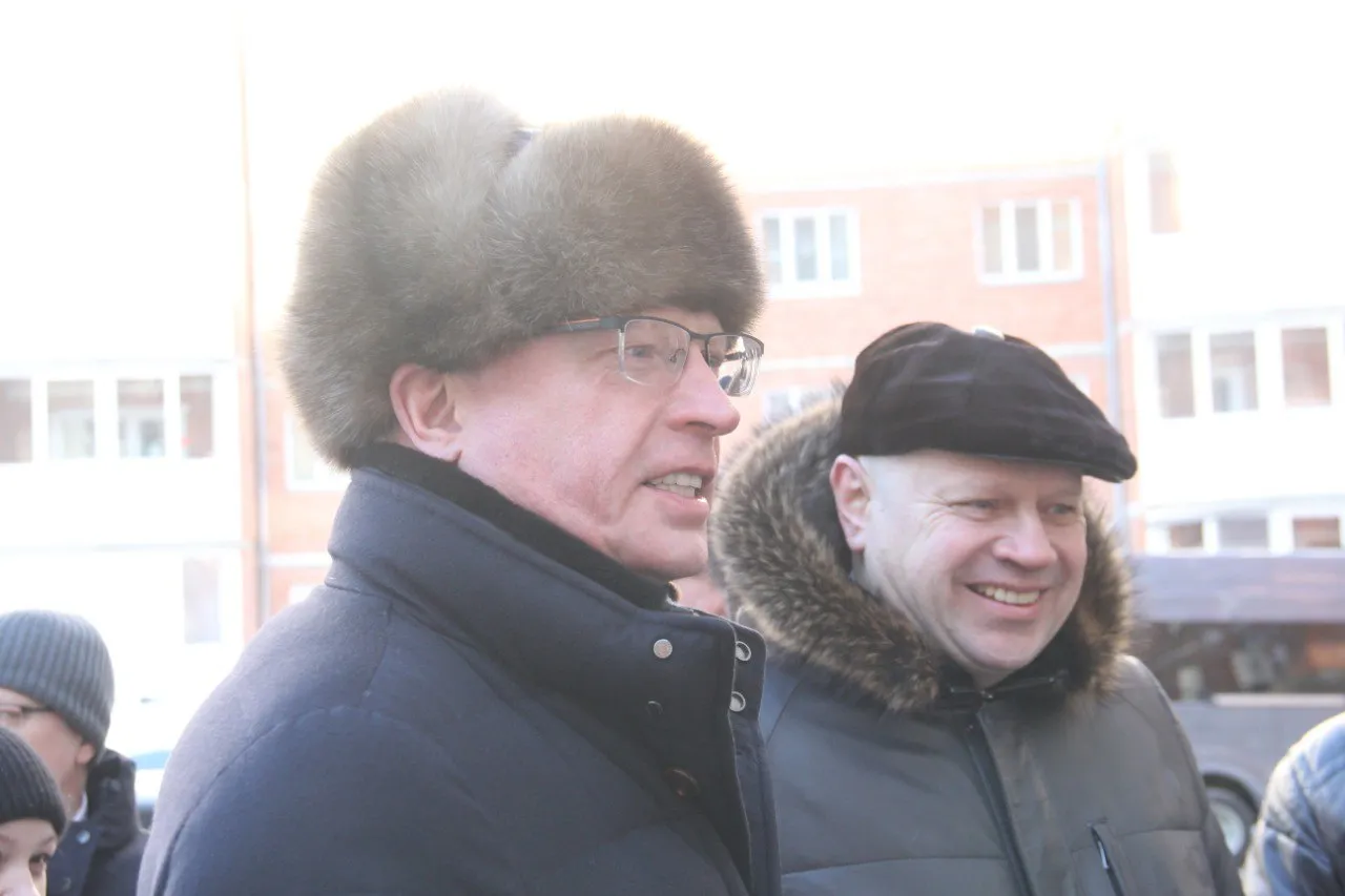 Александр Бурков и Сергей Шелест совершили рабочий объезд Советского округа