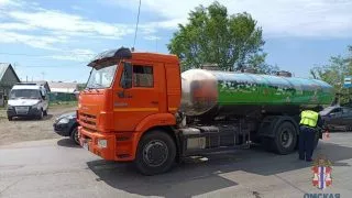В Омске водитель КамАЗа сбил насмерть пешехода