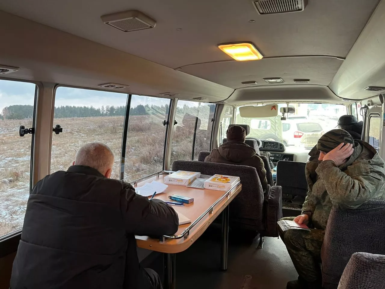 В Омске на месте сбора мобилизованных резервистов в палаточном армейском городке начал работать инфоцентр «на колёсах»