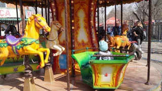 Аттракционы в омских парках продолжают работу