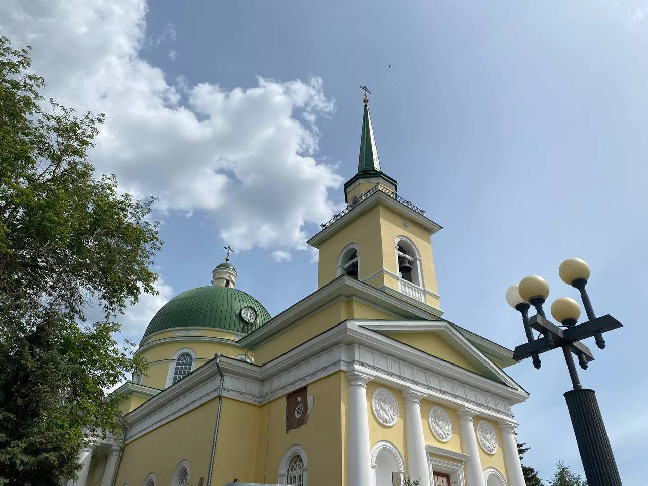 В Омске завершена реставрация Свято-Никольского Казачьего собора