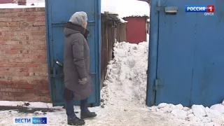 В Госжилинспекции Омской области рассказали, куда жаловаться на снежные завалы и нечищенные крыши