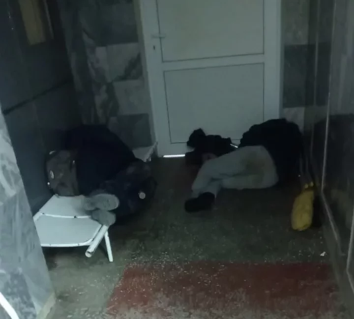 В Минздраве объяснили, почему люди без определенного места жительства ночуют в больницах Омска