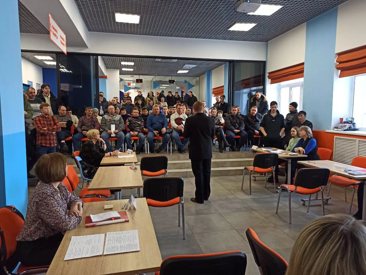 Омичи могут оформиться на работу без предварительной записи на собеседование в сфере ОПК