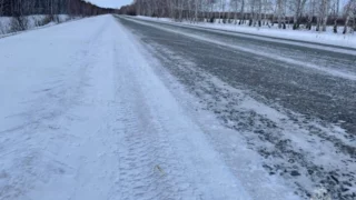 Неделя в Омской области начнётся с сильного ветра и снега