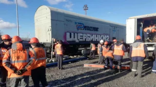 В Омске на станции Московка произошёл сход вагона после столкновения