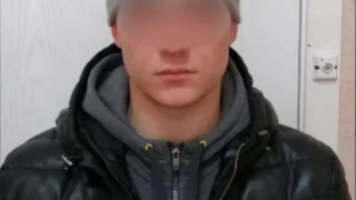 Омич украл сыр из магазина и сломал челюсть продавцу
