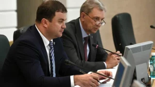 Виталий Хоценко поручил увеличить финансирование инициатив омичей до 3 млн рублей на один проект