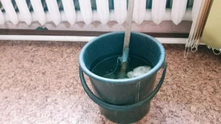 Уборщица из Южно-Сахалинска похитила 2,5 миллиона рублей из школы