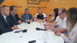 Рифат Сабитов посетил Цхинвал в День признания независимости Республики Южная Осетия Российской Федерацией