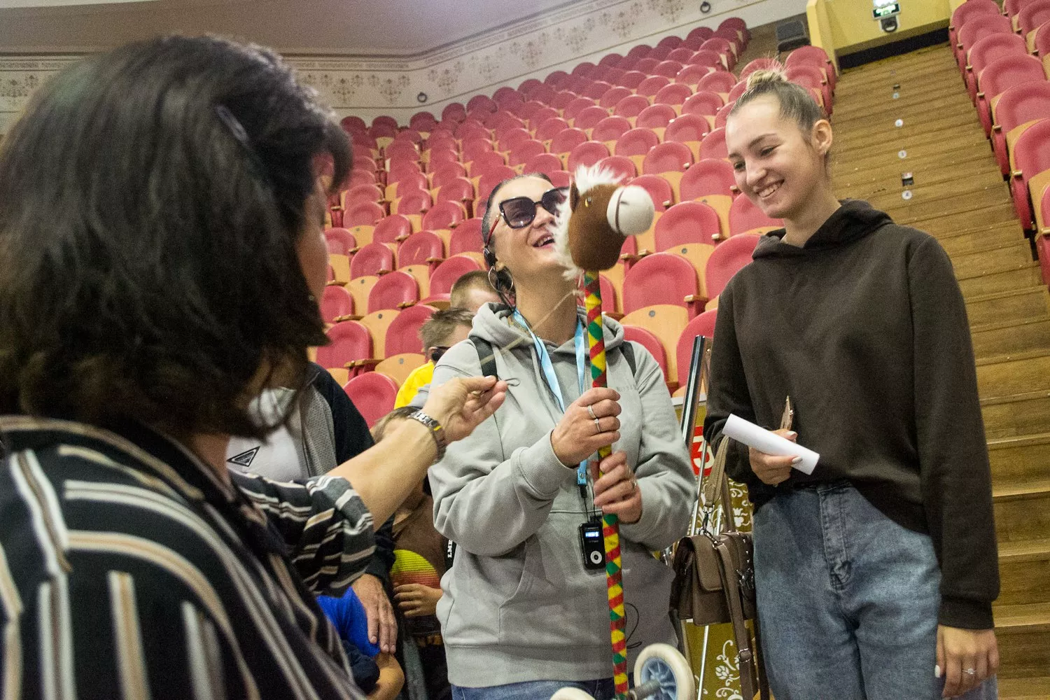 В Омском цирке прошло специальное благотворительное представление для слабовидящих людей