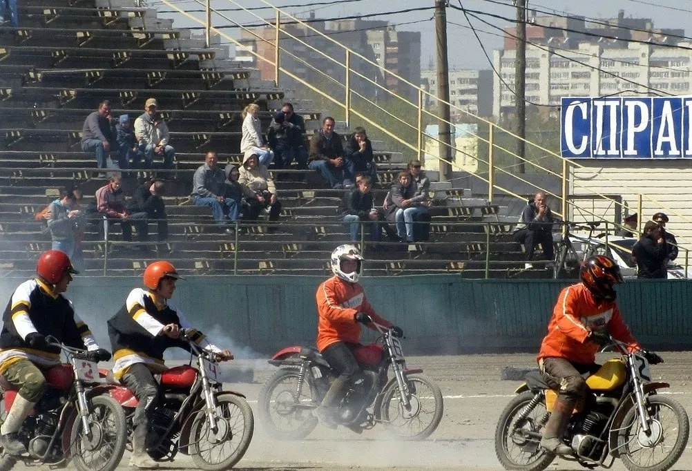 Омскому мототреку присвоят имя парашютистки Валентины Селивёрстовой