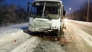 В Омске произошло ДТП с участием пассажирского автобуса
