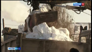 С городских улиц Омска вывезли миллионный куб снега
