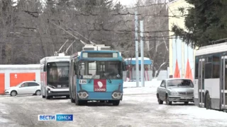 Сто водителей троллейбусов необходимо набрать в Омске для бесперебойной работы транспорта