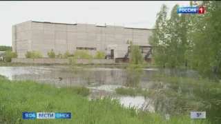 Рядом с Омском нечистотами топит огромные территории