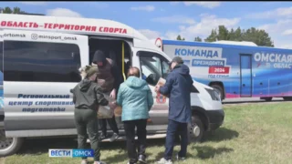 На помощь пострадавшим от паводка жителям Усть-Ишимского района пришли омские волонтёры