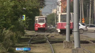 В Омске продолжается капитальный ремонт трамвайных путей в Амурском поселке