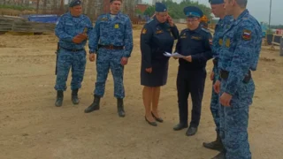 Стройку на Пригородных остановили принудительно силами прокуратуры Омска и при поддержке приставов