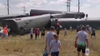 В Волгоградской области с рельсов сошёл пассажирский поезд