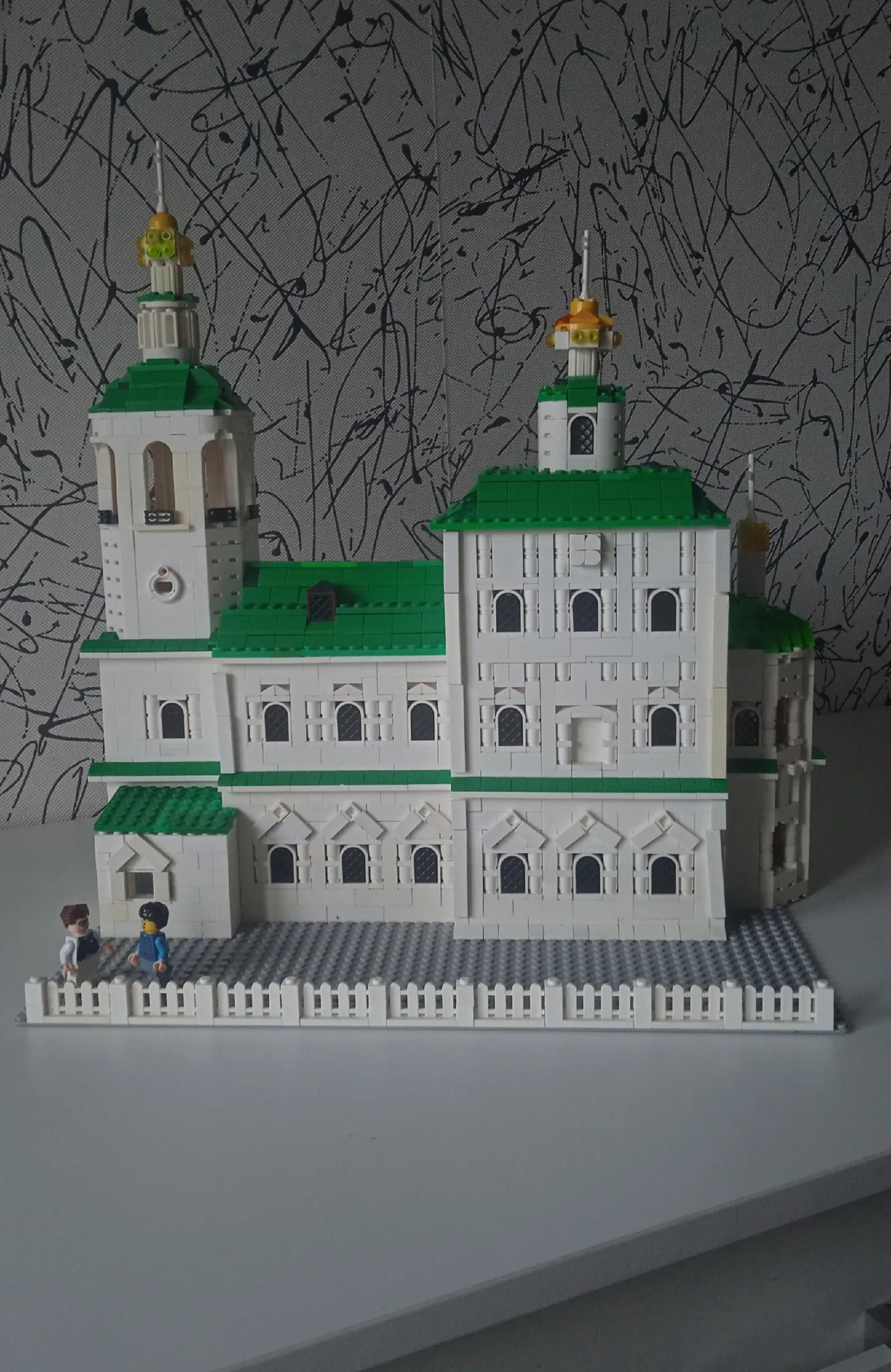 Омич сделал из лего тарскую Спасскую церковь