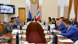 Виталий Хоценко поручил тщательно проверить дорожную безопасность вокруг школ