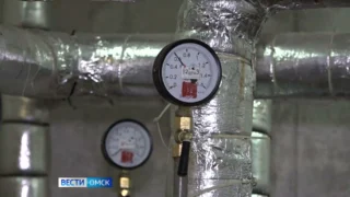 В Омске продолжается подготовка домов к новому отопительному сезону