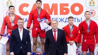Омские самбисты завоевали медали на всероссийских соревнованиях