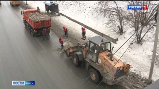 На помощь омским дорожникам в уборке снега придут новые технологии