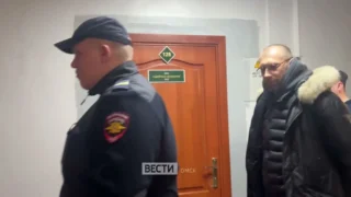 Бывшего замначальника ЛИУ-10 УФСИН осудили на 5 лет строго режима