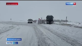 В Калачинске финишируют участники памятного лыжного пробега