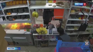 В Омске ограбили овощной киоск