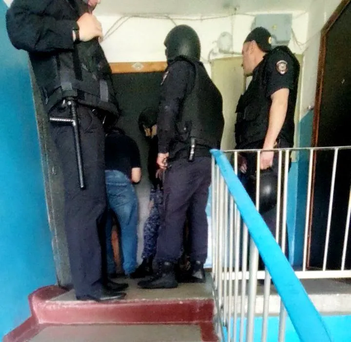 В Омске нападение на пенсионерку закончилось заключением под стражу