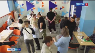 В Омске прошла ярмарка вакансий «Работа для героев»