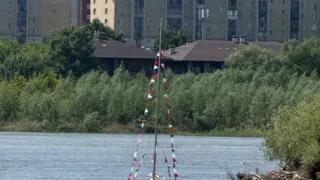 В Омске прошел парад яхт, посвященный Дню России