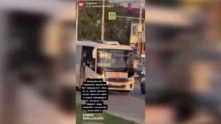В Омске водитель автобуса грубо нарушил ПДД