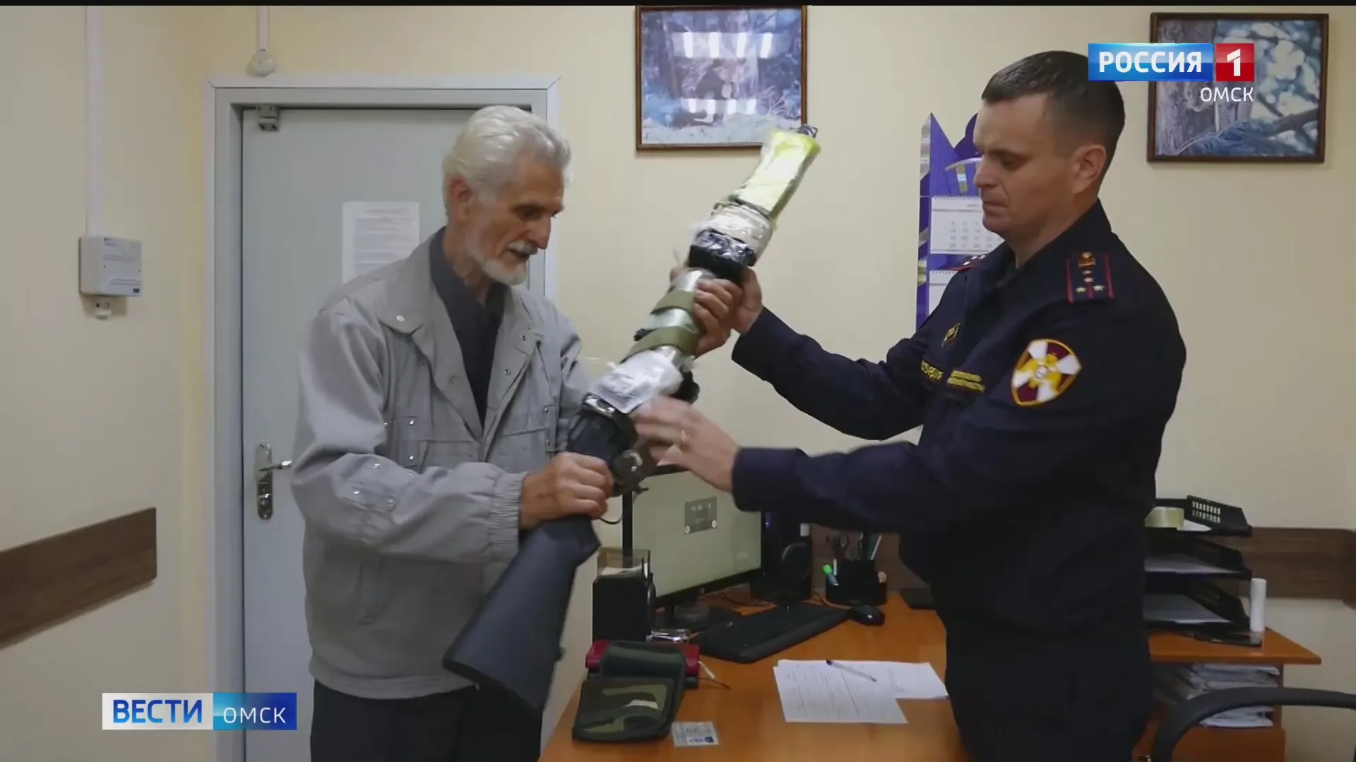 В Омской области жители региона сдали 30 единиц оружия и свыше 1,5 тысяч патронов