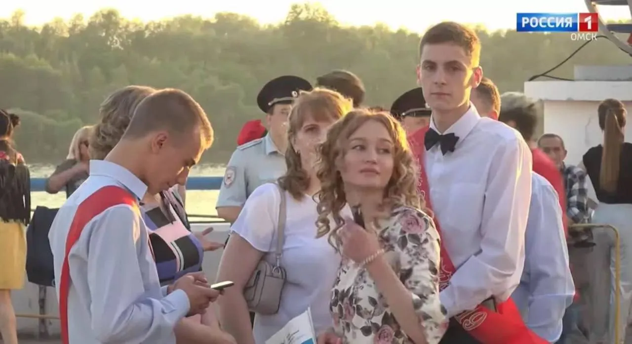 В Омске выпускные у 9 и 11 классов проходят с 24 по 30 июня