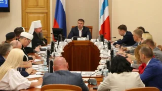 В Омской области обсудили меры по укреплению традиционных ценностей