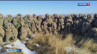 Омские волонтеры своими руками создают маскировочный костюм «Леший»