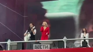 Виталий Гогунский выступает на Соборной площади