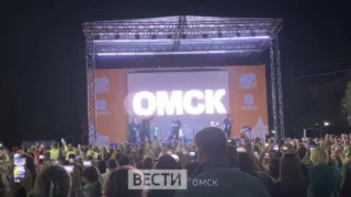 Песни про Омск исполнили артисты на Любинском проспекте
