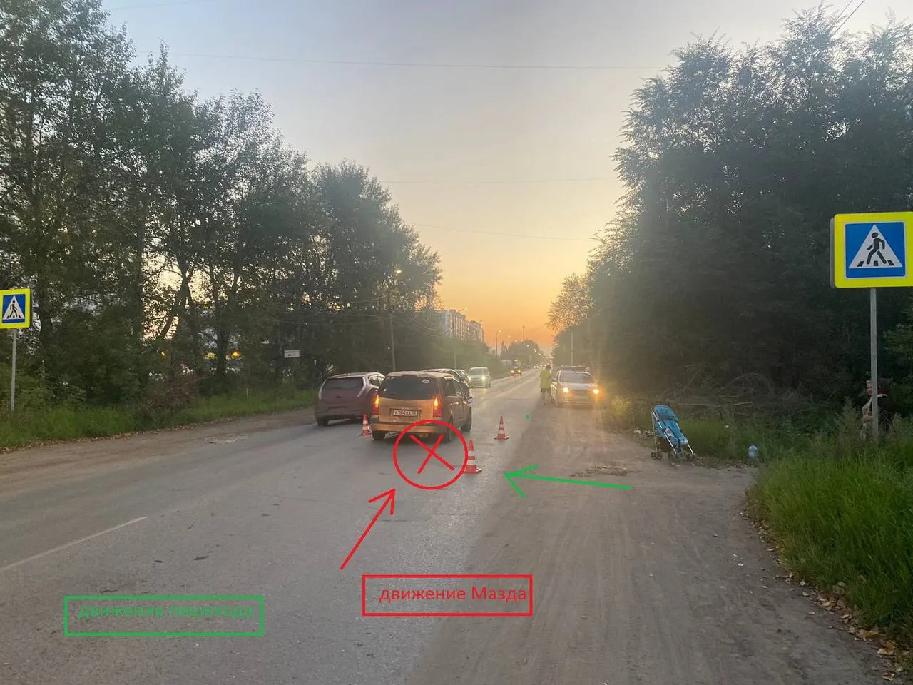 В Омске водитель легкового автомобиля наехал на мужчину с коляской