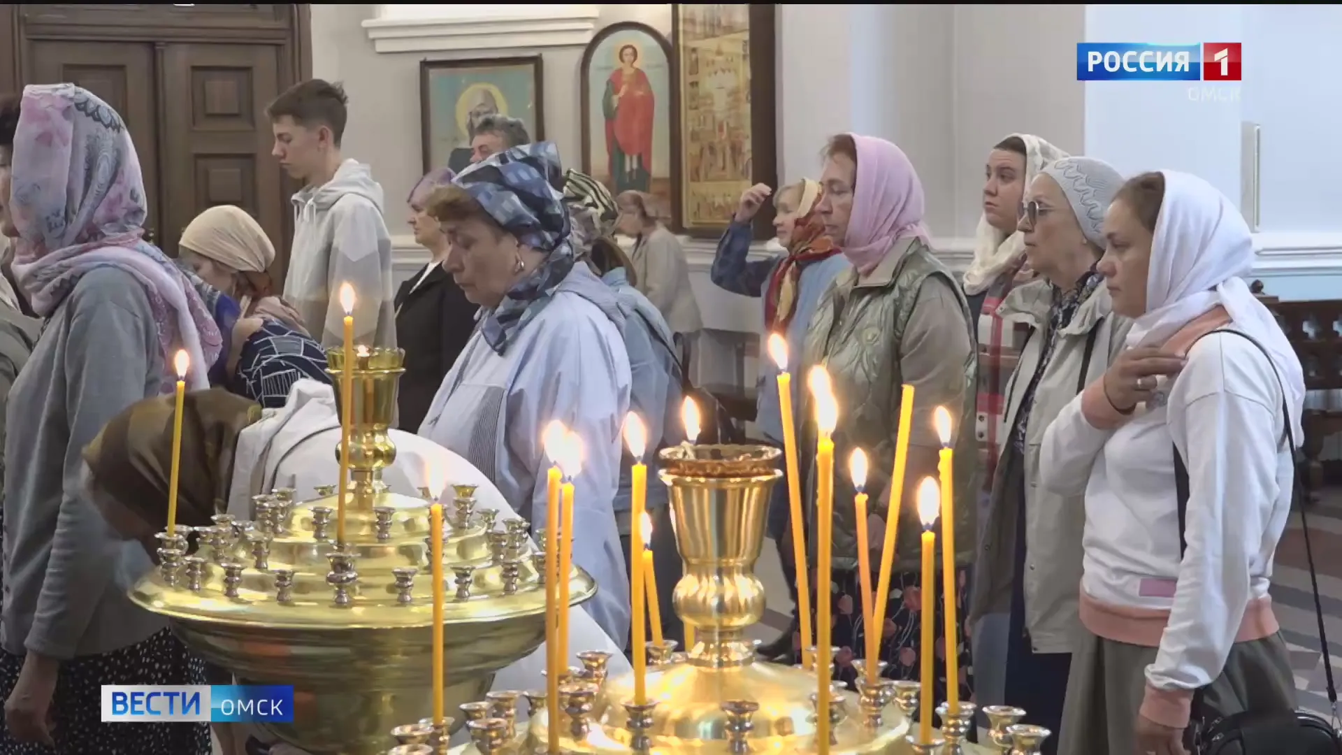В Омске проходит служба, посвящённая празднованию 130-летия Омской епархии
