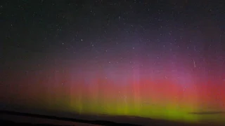 Ночное северное сияние озарило Омскую область