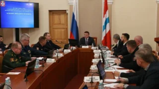 В Омской области обсудили вопросы безопасности на заседании антитеррористической комиссии