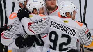«Авангард» обыграл «Металлург» со счётом 5:1